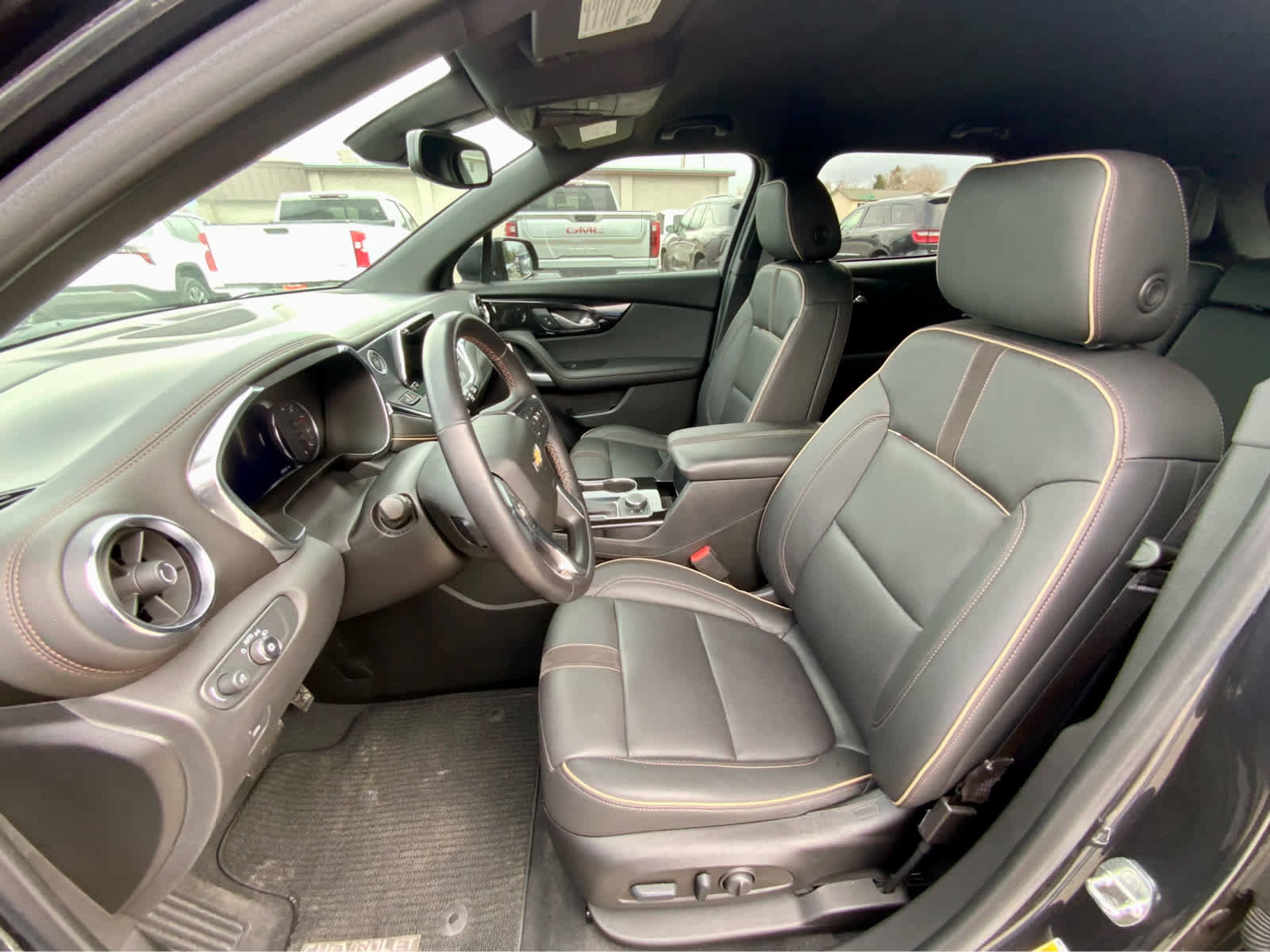 Used 2022 Chevrolet Blazer Premier image 22