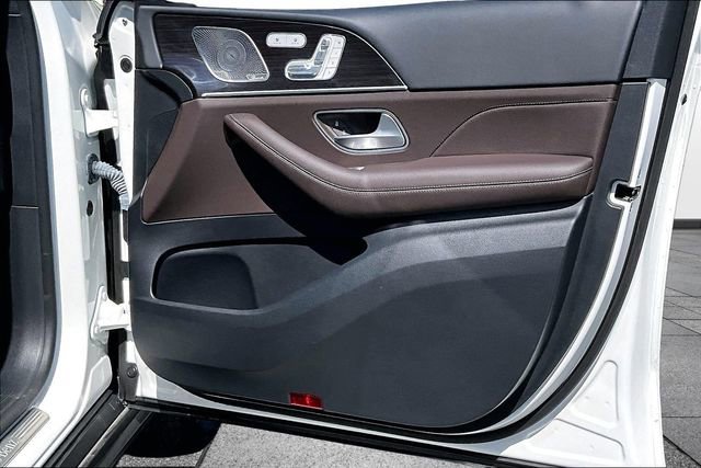 Certified 2023 Mercedes-Benz GLS 450 4MATIC image 32