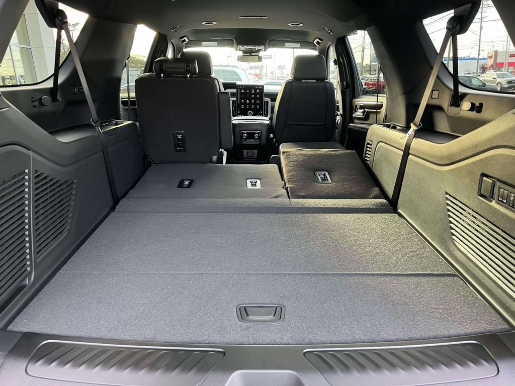New 2026 GMC Yukon XL Elevation AWD/4WD image 18