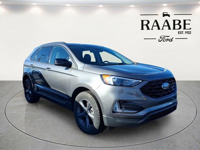Used 2023 Ford Edge SEL w/ Sport Appearance Package image 2