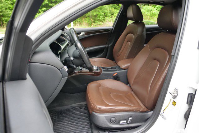 Used 2015 Audi A4 2.0T Premium Plus w/ Technology Package AWD/4WD image 3