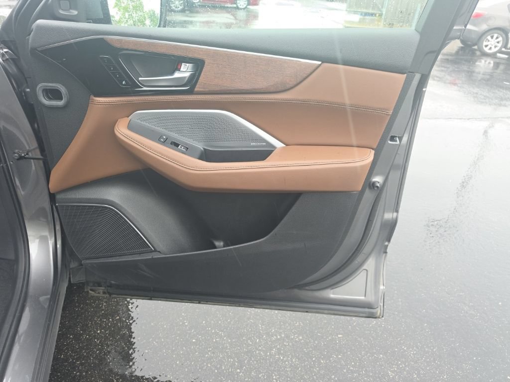 Certified 2025 Acura MDX SH-AWD w/ Advance Package image 32