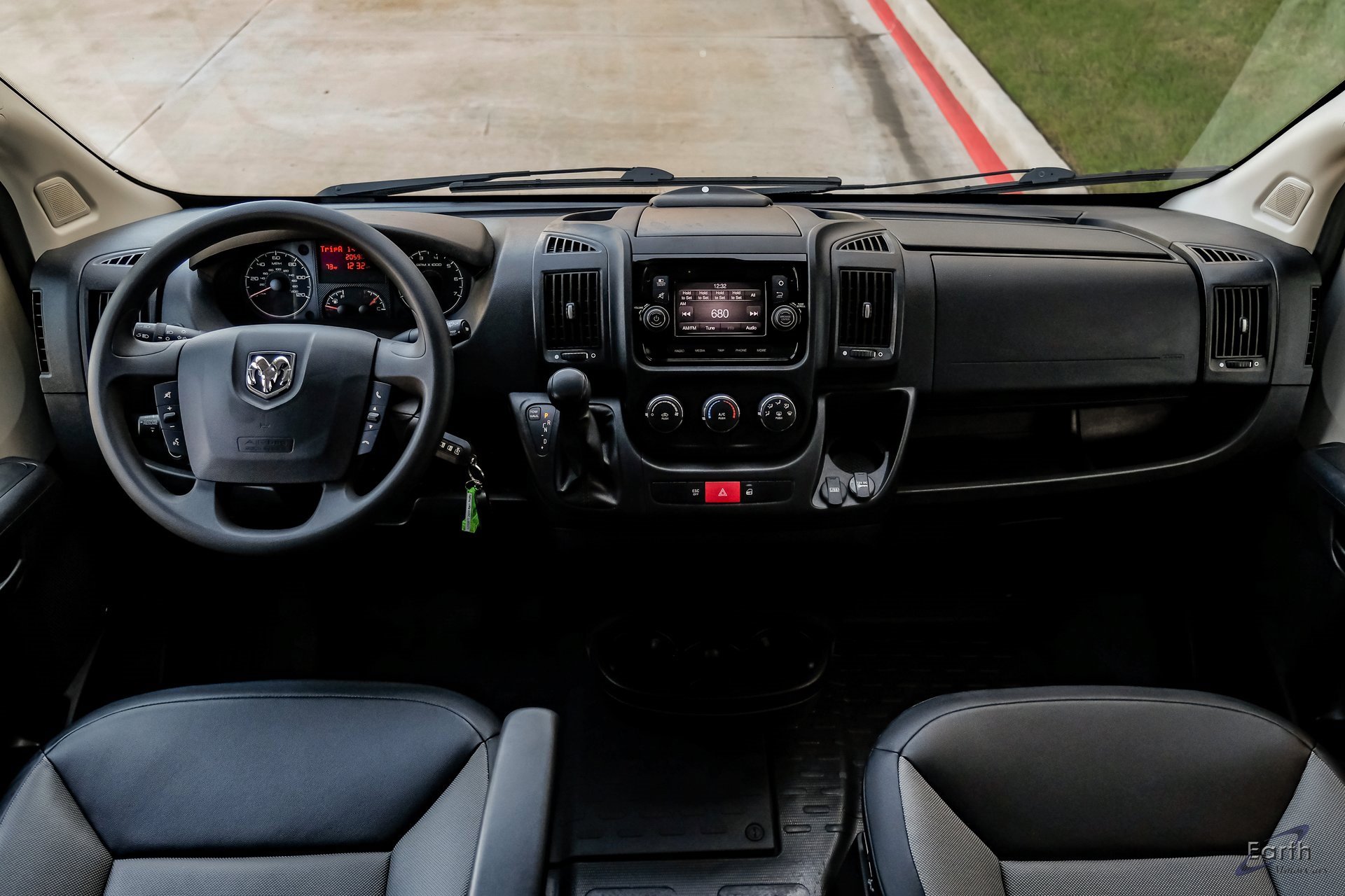 Used 2020 RAM ProMaster 2500 image 29