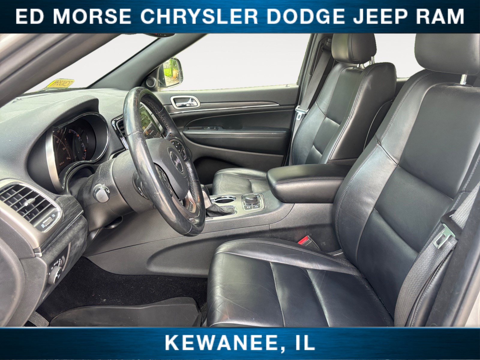 Used 2020 Jeep Grand Cherokee Limited AWD/4WD image 9