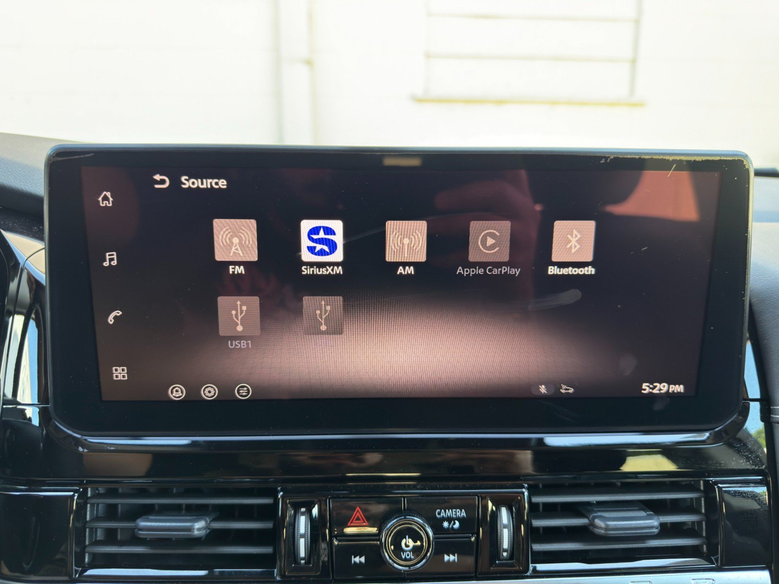Used 2026 Nissan Pathfinder Platinum FWD image 28
