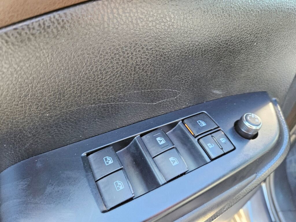 Used 2016 Toyota Highlander Plus image 25