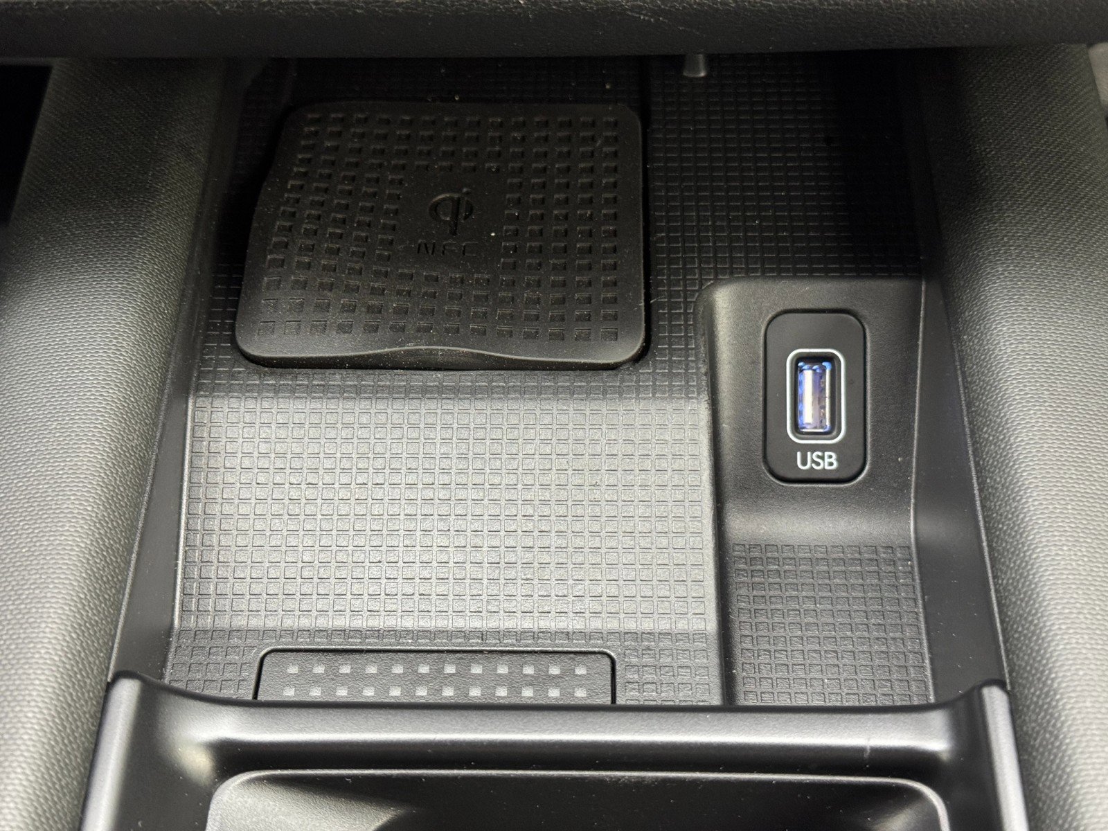 Used 2023 Hyundai Ioniq 6 SEL image 28