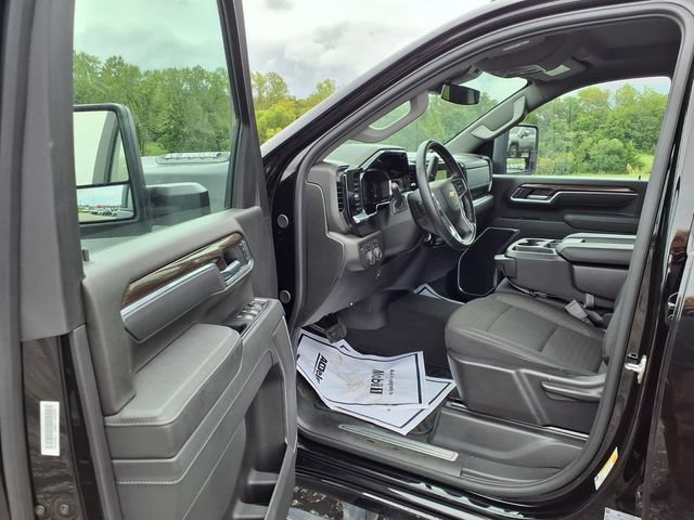 Used 2026 Chevrolet Silverado 2500 LT AWD/4WD image 17