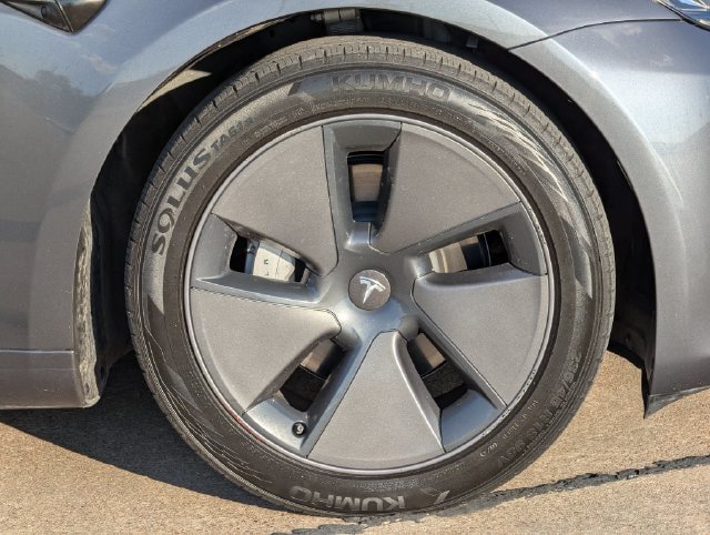 Used 2023 Tesla Model 3 Standard Range RWD image 7