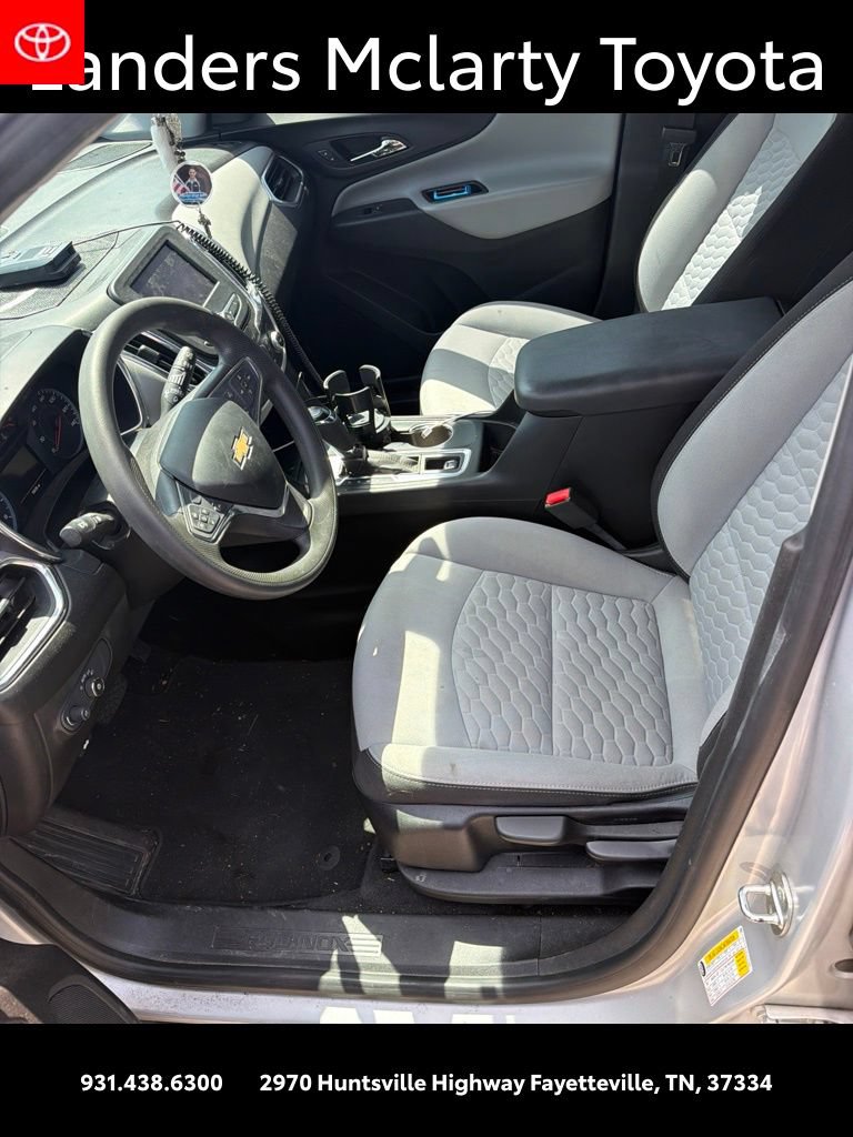 Used 2020 Chevrolet Equinox LS FWD image 6