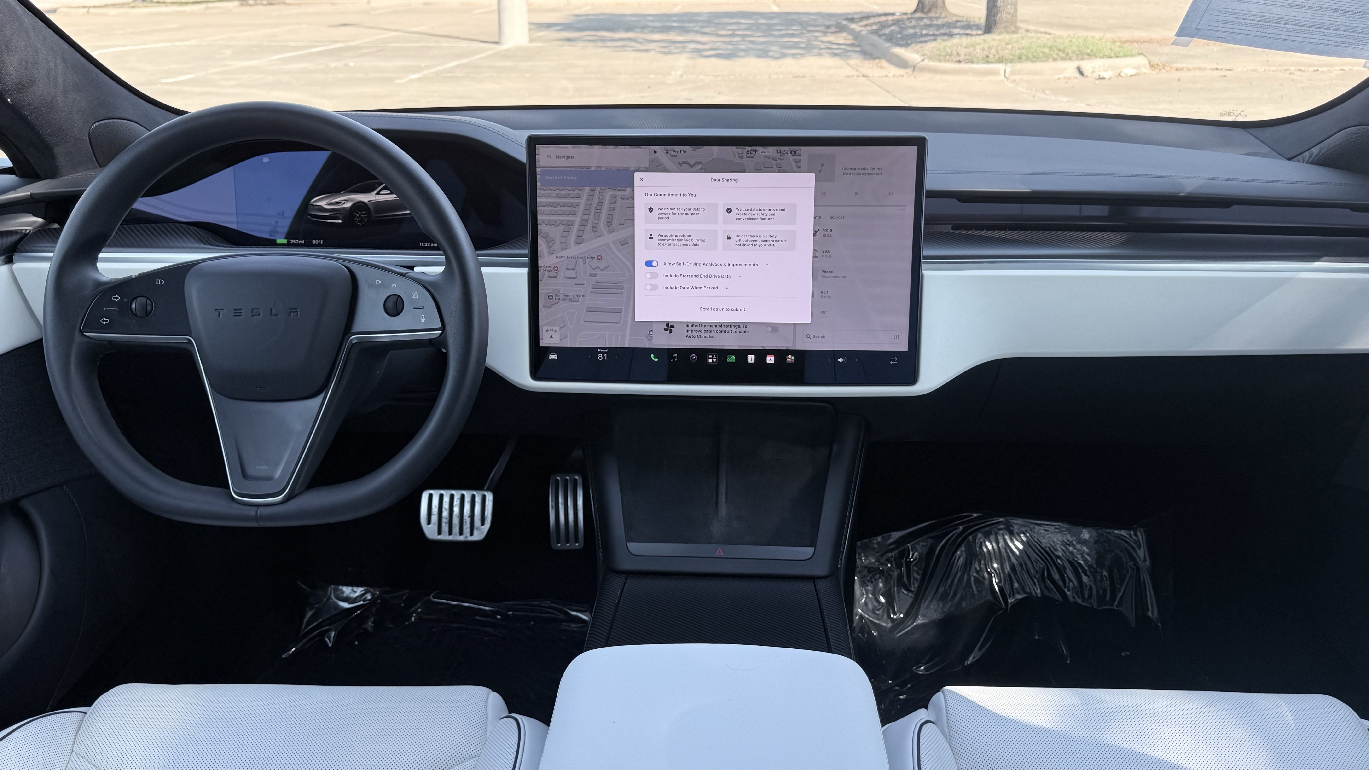 Used 2024 Tesla Model S Plaid AWD/4WD image 52