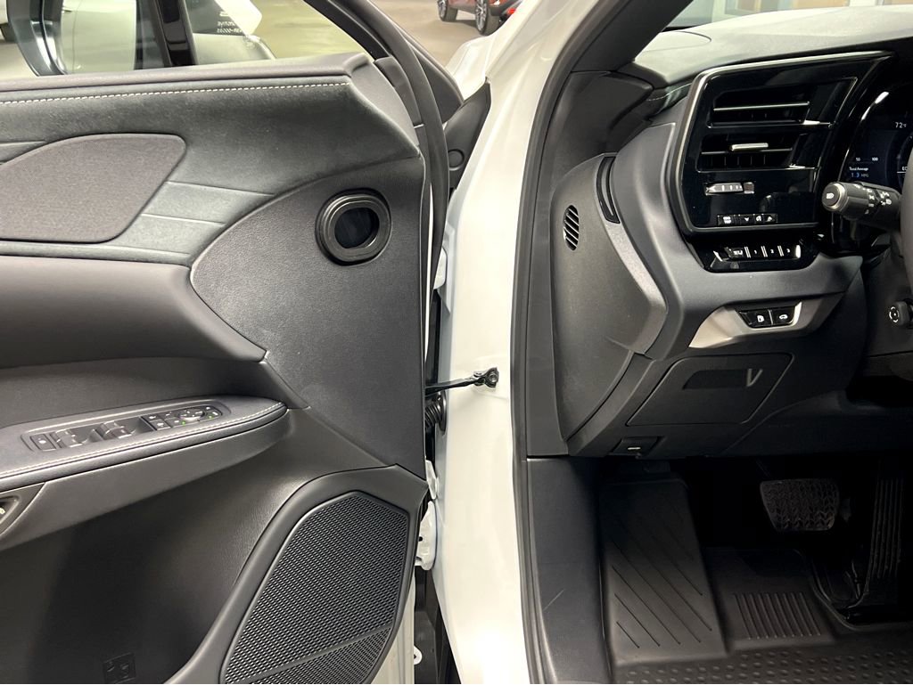 New 2026 Lexus RX 450h AWD image 42