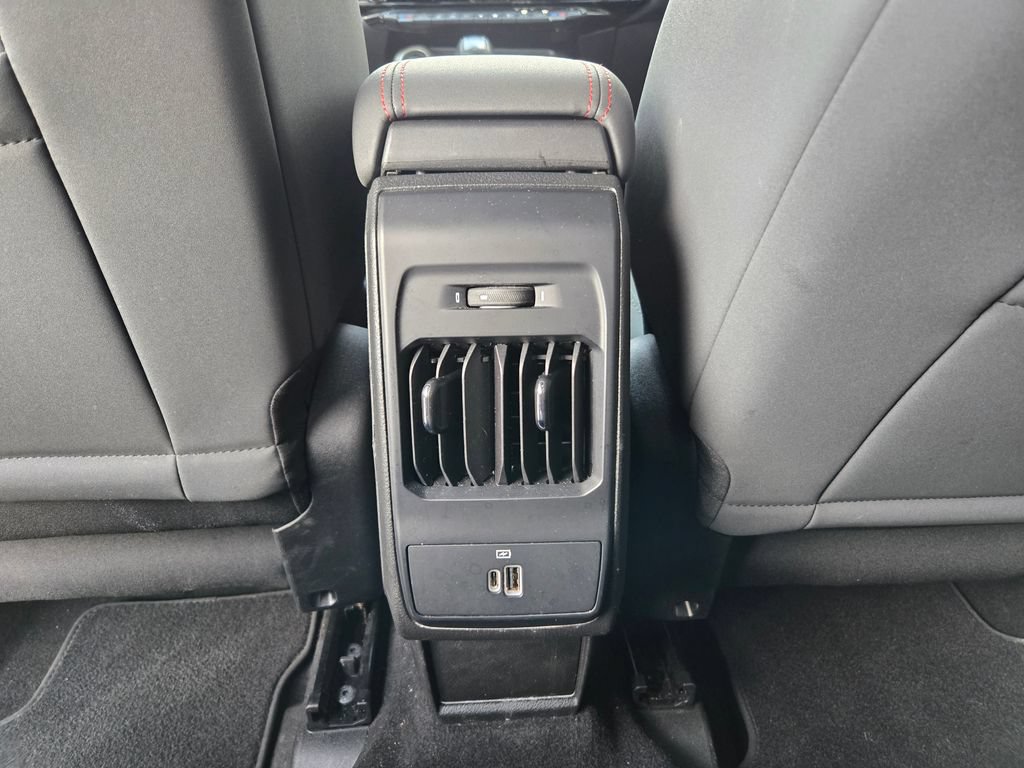 Used 2024 Dodge Hornet R/T AWD/4WD image 32