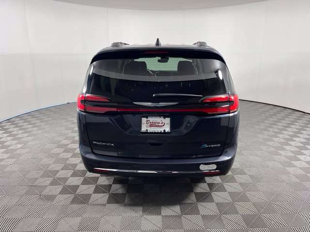 Used 2021 Chrysler Pacifica Limited FWD image 6