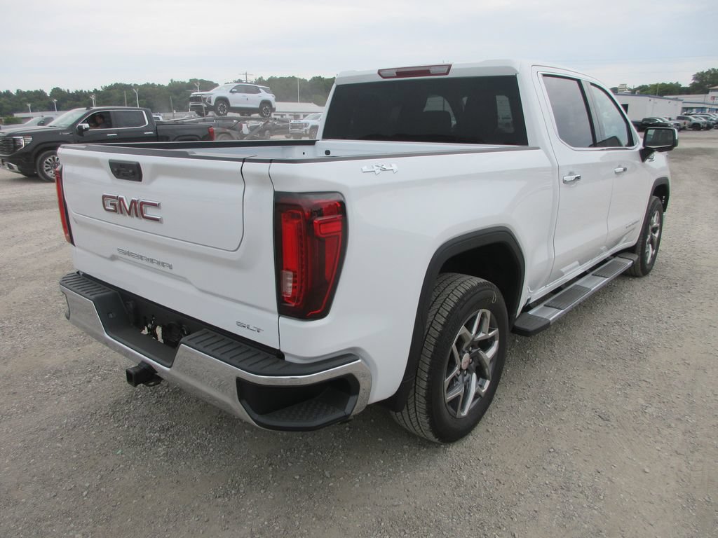 New 2026 GMC Sierra 1500 SLT w/ SLT Premium Package AWD/4WD image 4