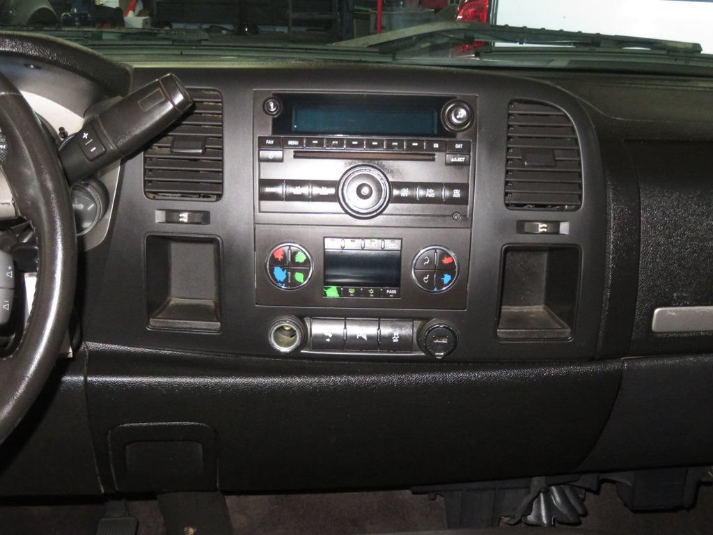 Used 2013 Chevrolet Silverado 1500 LT w/ All-Star Edition RWD image 36