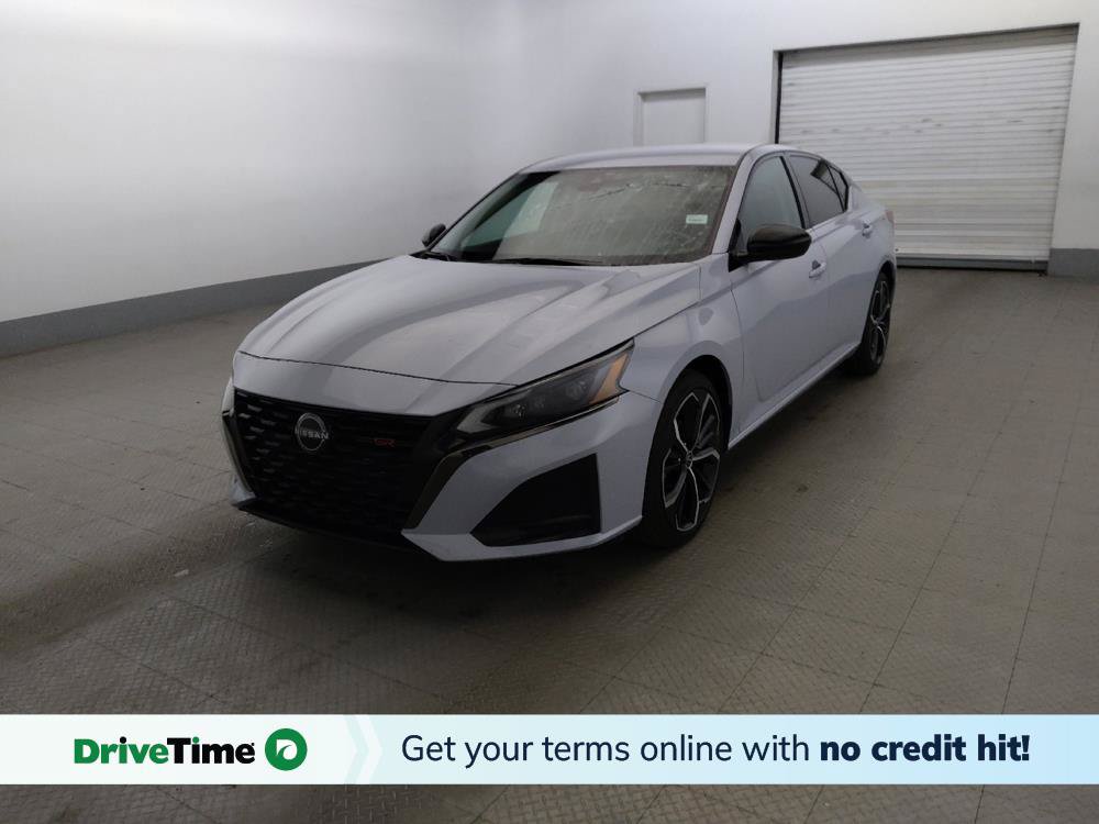 Used 2023 Nissan Altima 2.5 SR FWD image 1