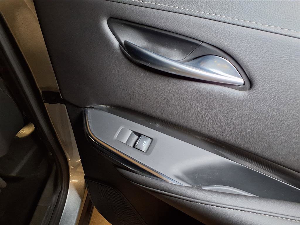 Used 2024 Cadillac XT4 Premium Luxury image 22