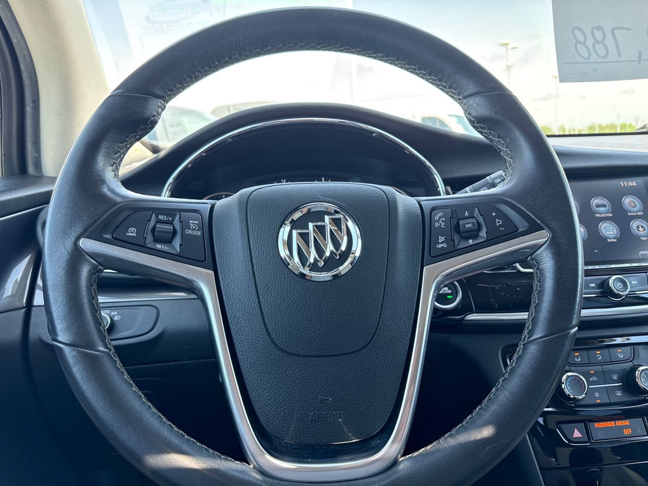 Used 2020 Buick Encore Preferred w/ Safety Package FWD image 17