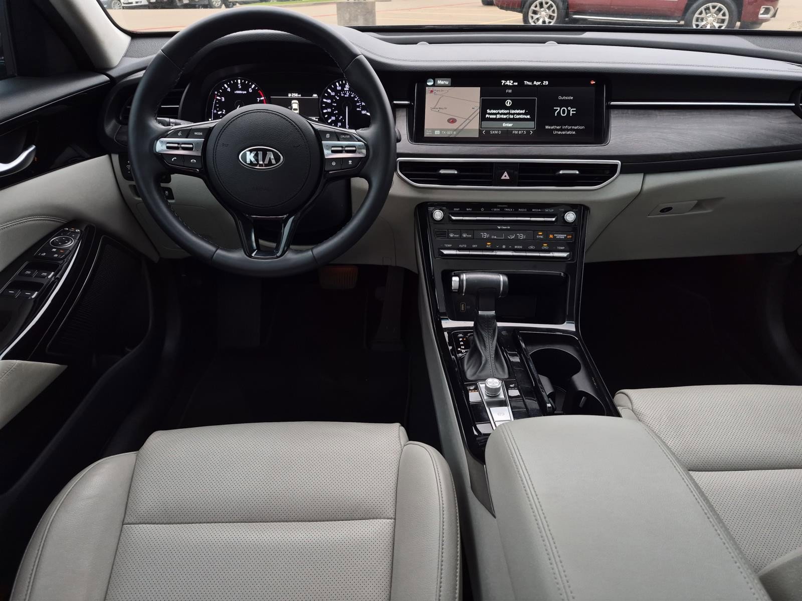 Used 2020 Kia Cadenza Technology FWD image 13