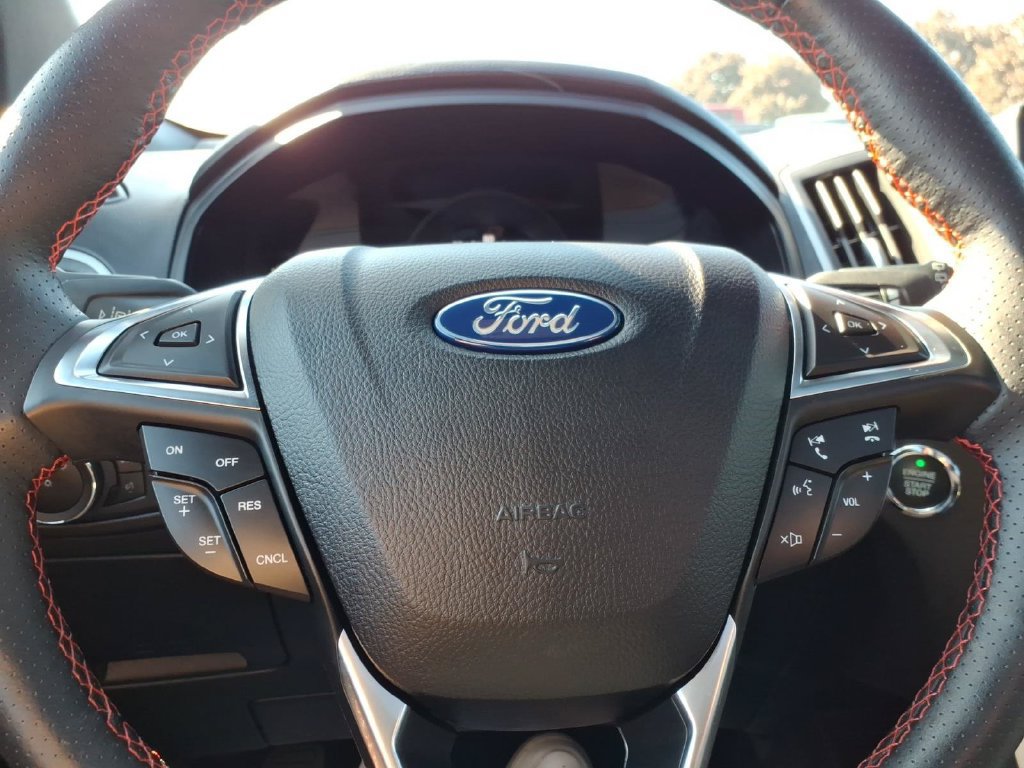 Used 2023 Ford Edge ST-Line AWD/4WD image 22