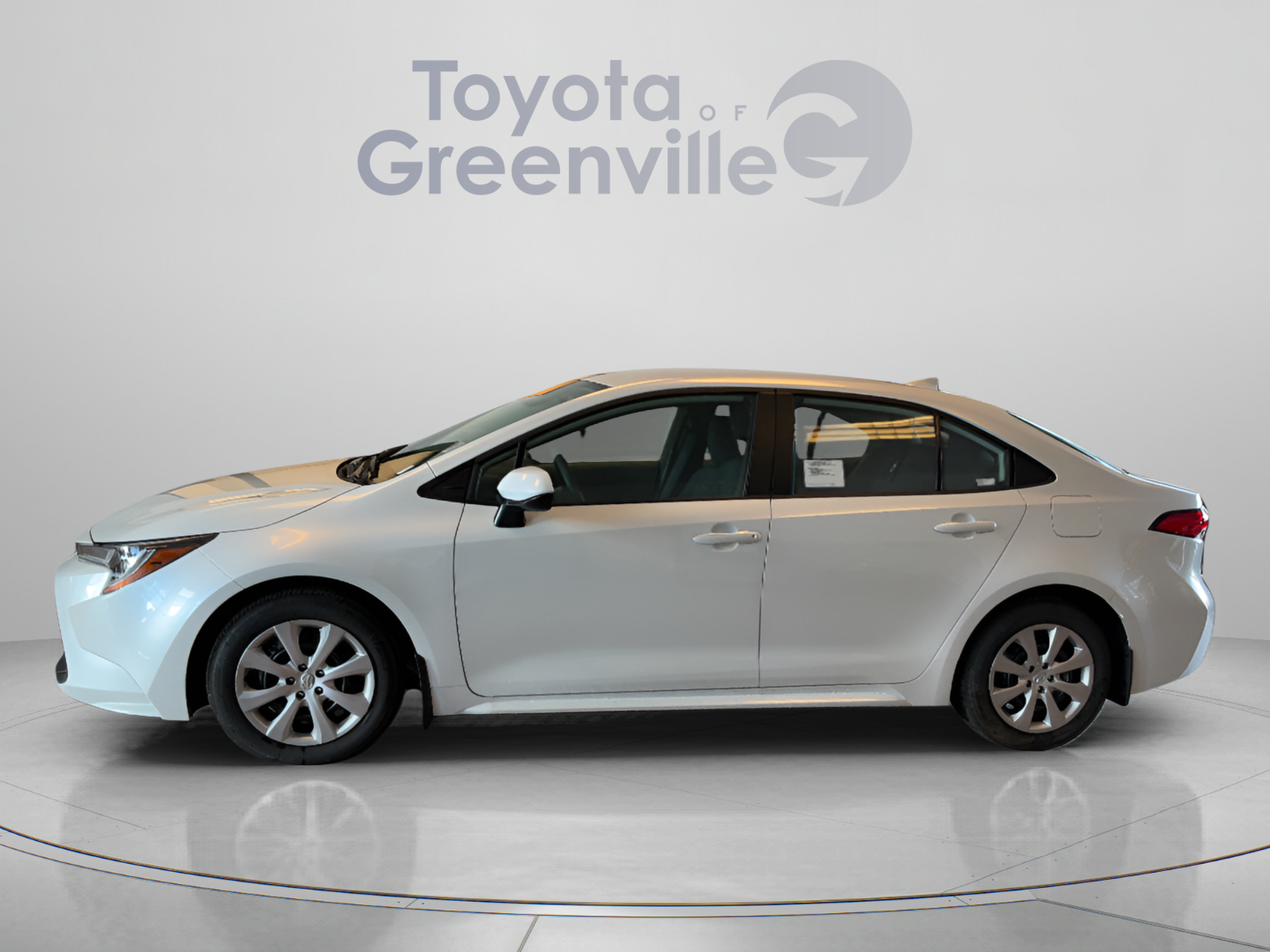 Certified 2026 Toyota Corolla LE FWD image 2