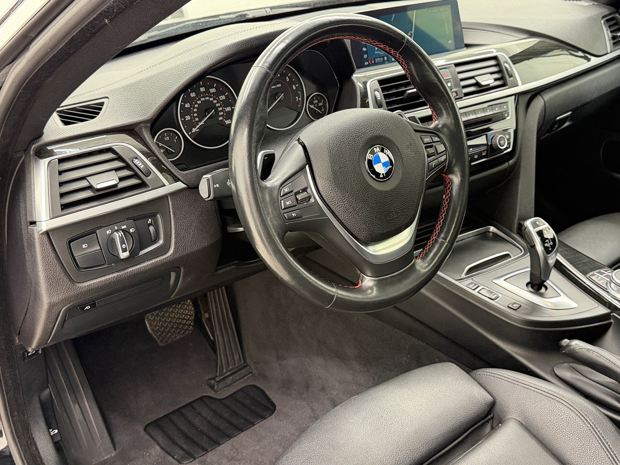 Used 2019 BMW 430i Gran Coupe xDrive w/ Convenience Package AWD/4WD image 4