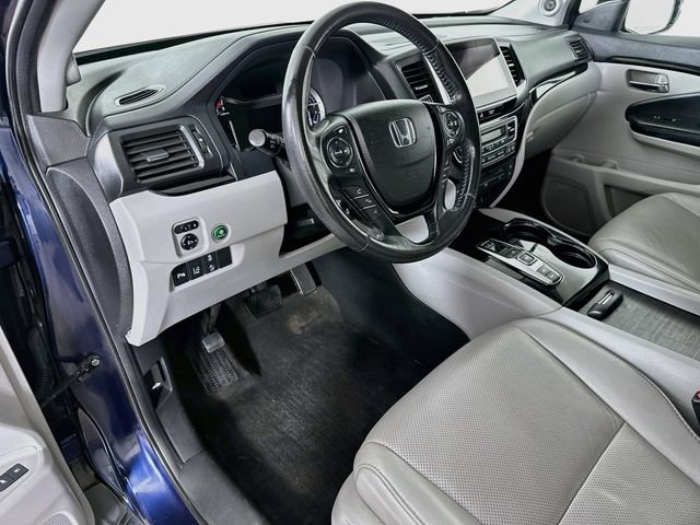 Used 2017 Honda Pilot Elite image 24