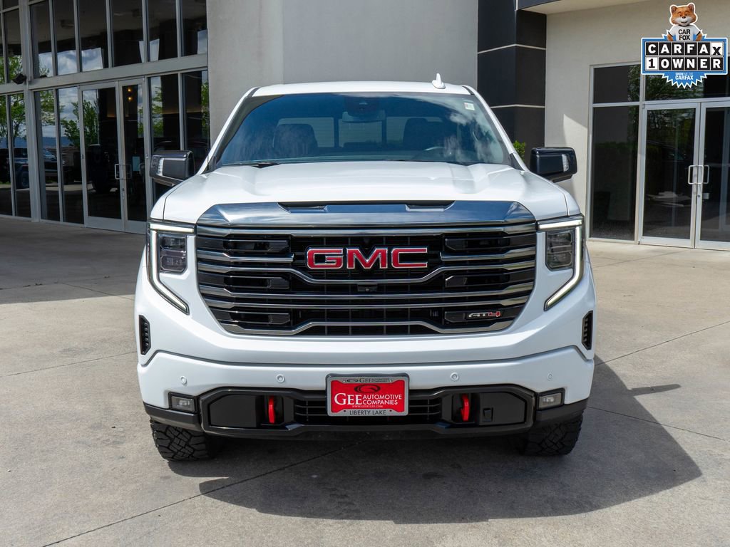 Certified 2023 GMC Sierra 1500 AT4 w/ AT4 Premium Package AWD/4WD image 2