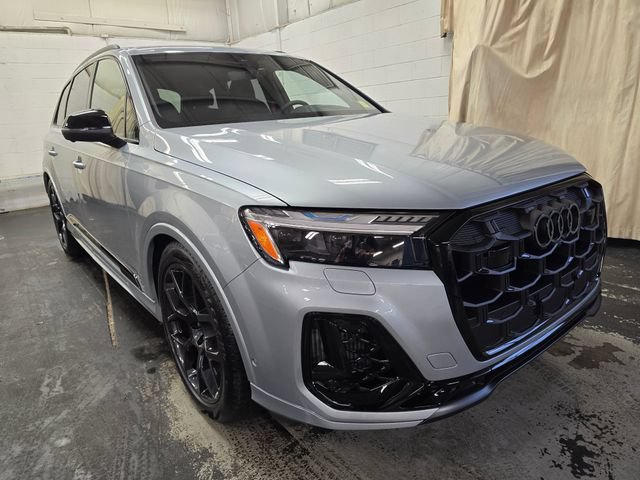 New 2026 Audi SQ7 Prestige AWD/4WD image 3