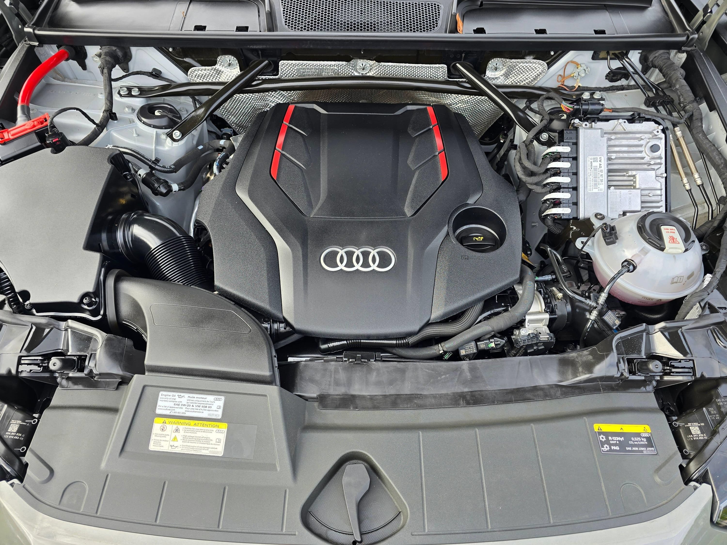 Used 2023 Audi SQ5 Prestige AWD/4WD image 9