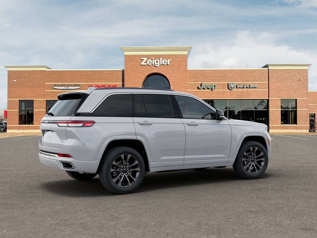 New 2025 Jeep Grand Cherokee Overland w/ Luxury Tech Group IV image 4