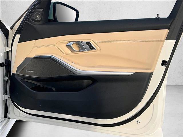 Used 2020 BMW 330i Sedan w/ Convenience Package image 19