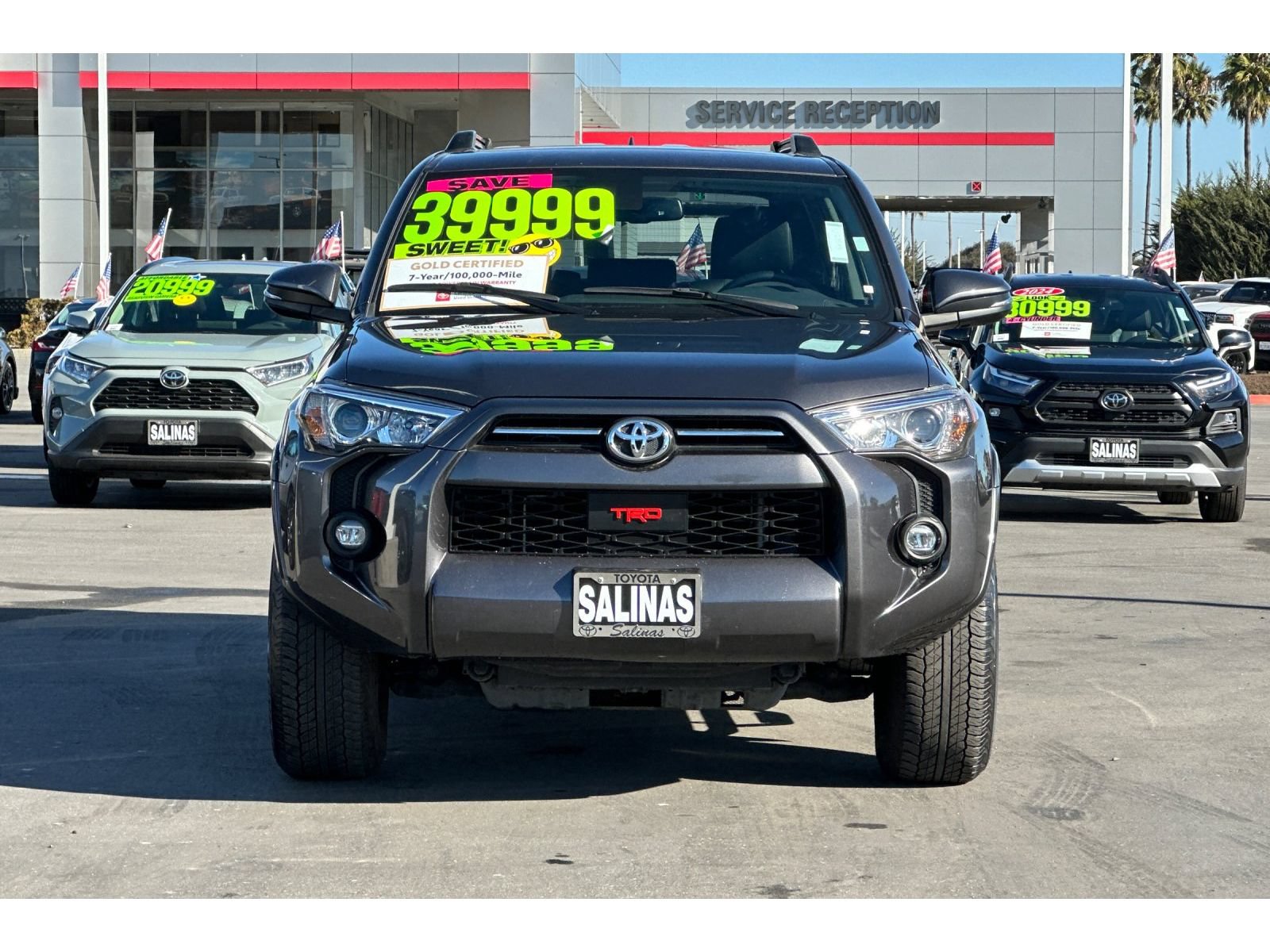 Used 2023 Toyota 4Runner SR5 Premium w/ Moonroof Package RWD image 9
