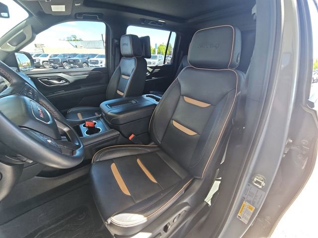 Used 2023 GMC Yukon XL AT4 w/ AT4 Premium Package AWD/4WD image 16