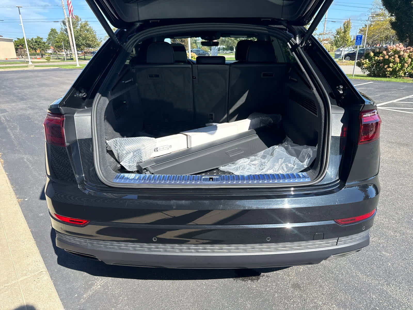 Certified 2025 Audi Q8 Premium w/ Black Optic Package image 30