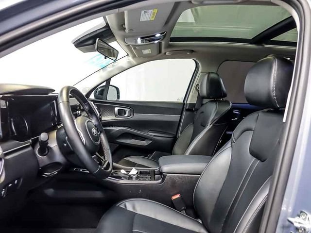 Used 2021 Kia Sorento S w/ Panoramic Sunroof Package AWD/4WD image 13