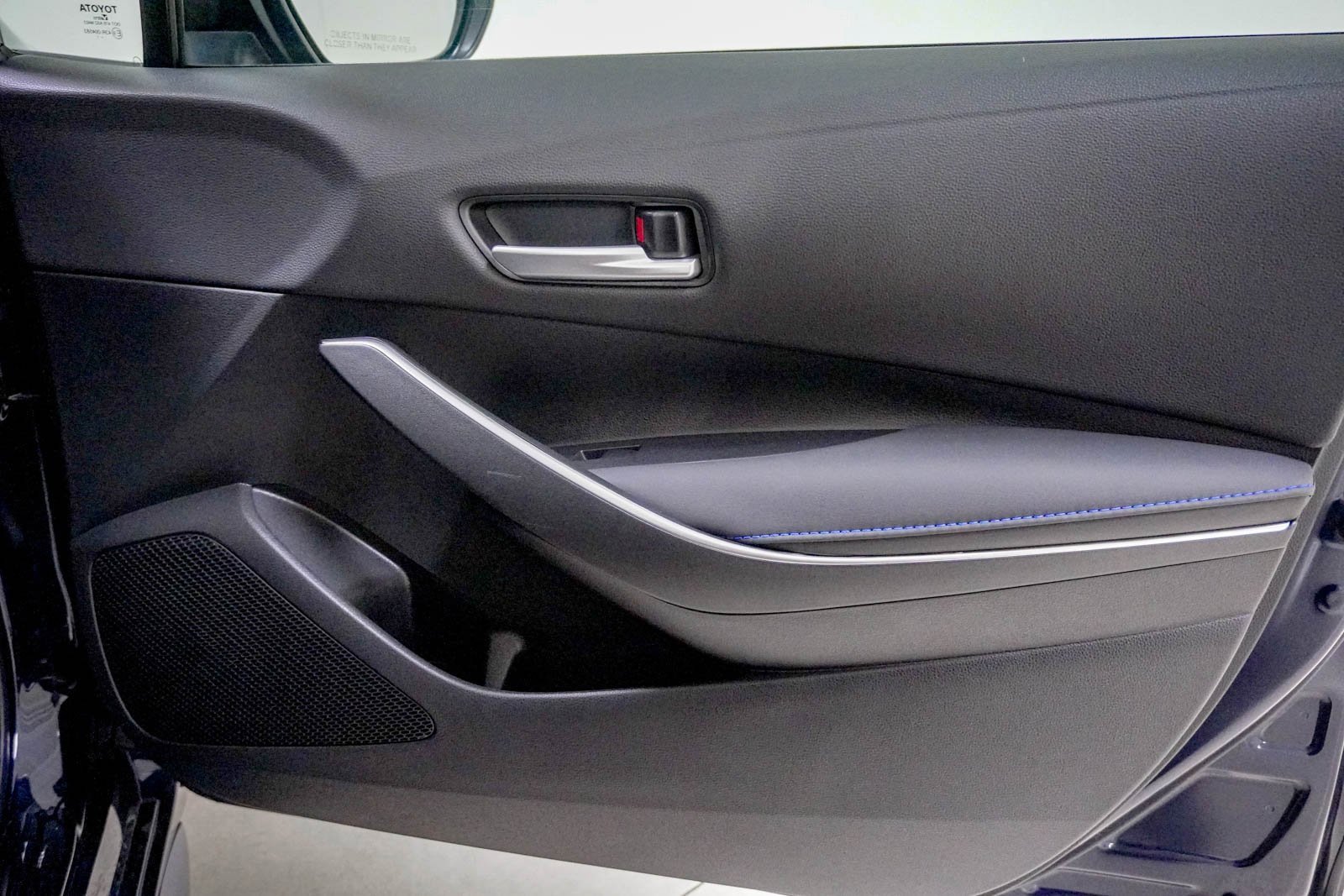 Used 2022 Toyota Corolla SE image 30