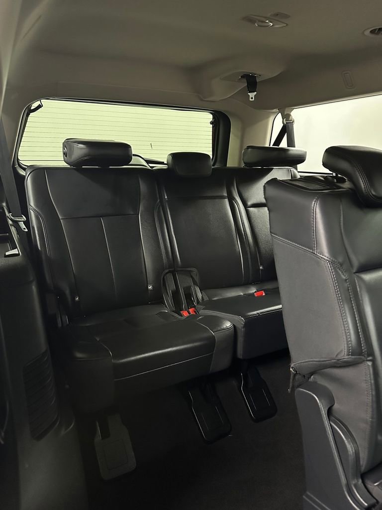 Used 2024 Ford Expedition Max XLT image 36