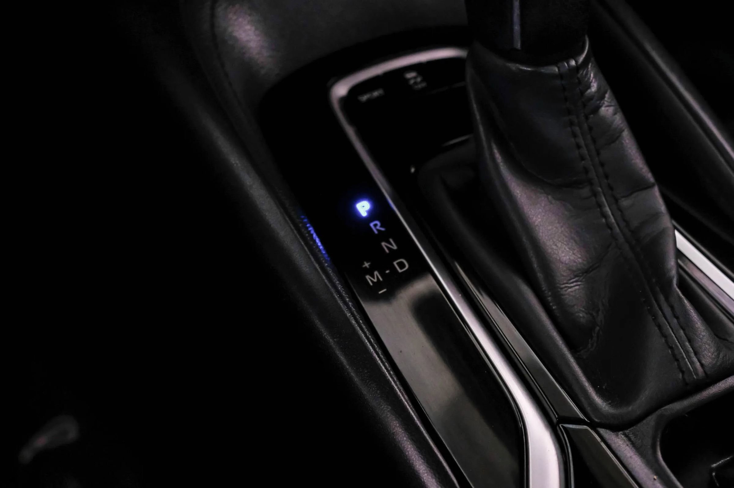 Used 2020 Toyota Corolla SE FWD image 25