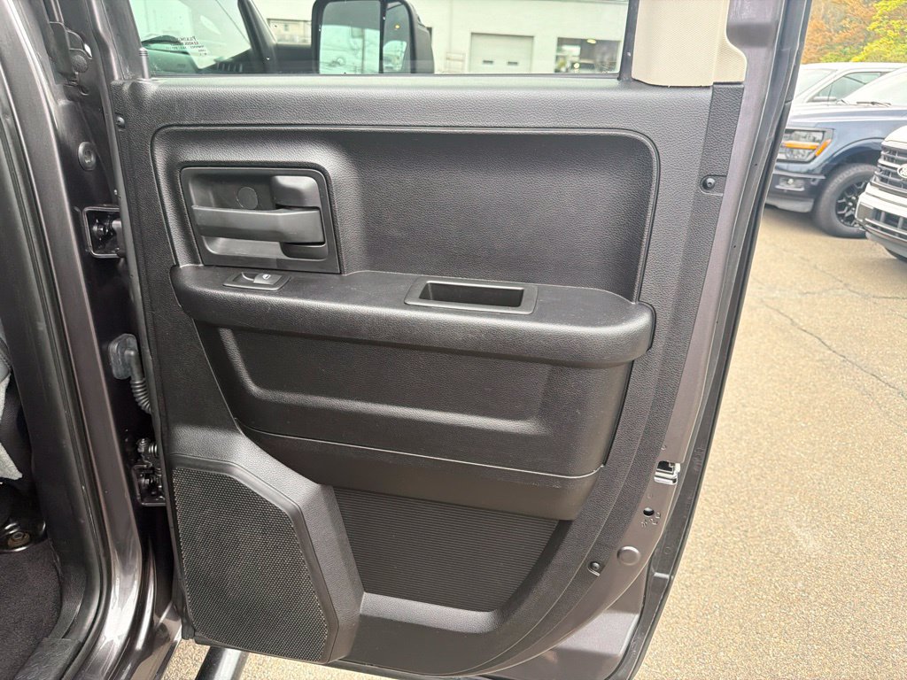 Used 2016 RAM 1500 Tradesman w/ Popular Equipment Group AWD/4WD image 17
