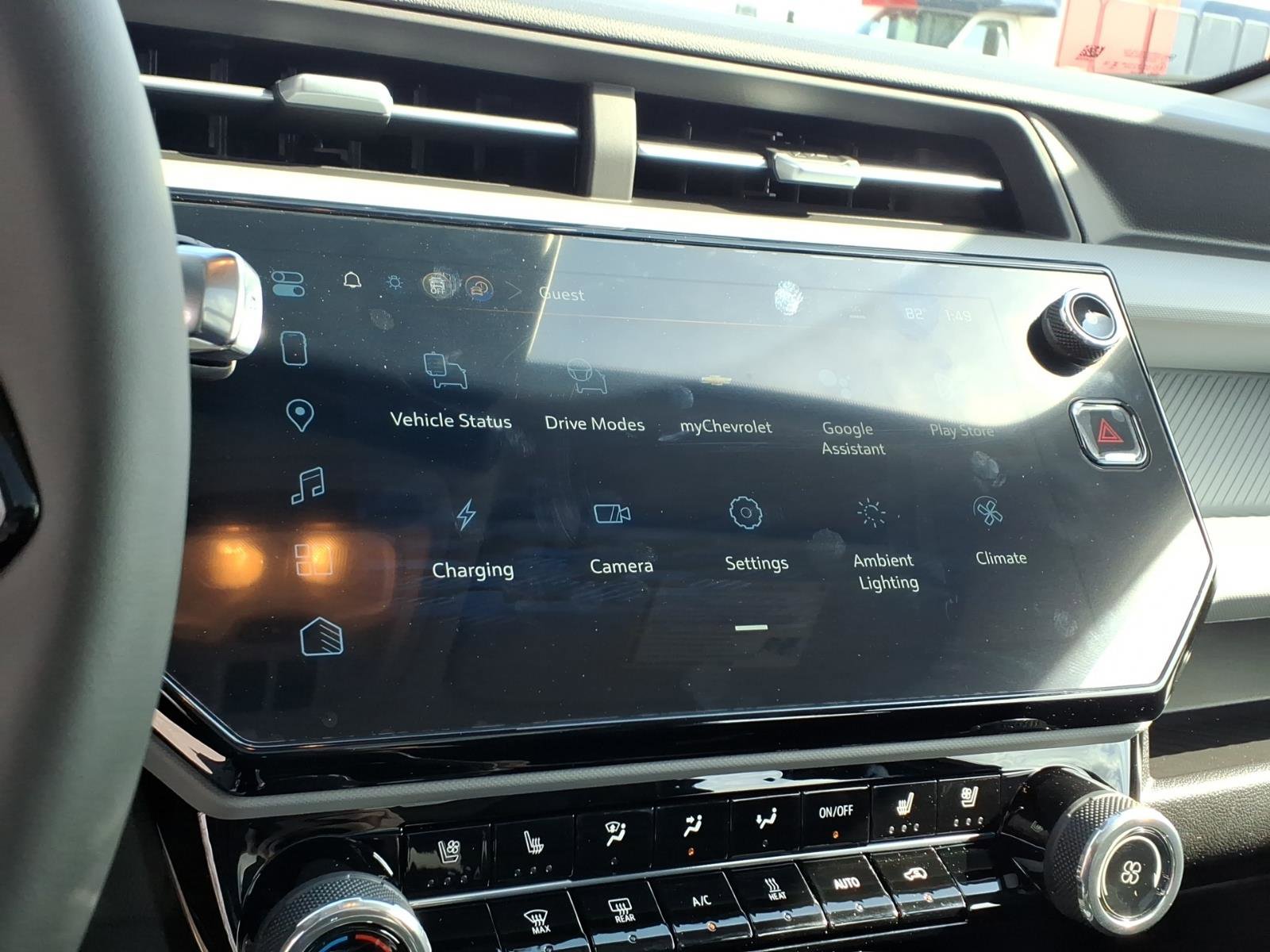 New 2027 Chevrolet Bolt RS w/ Technology Package FWD image 8