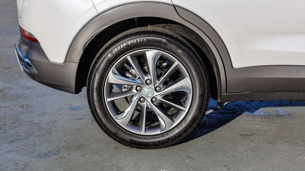 Used 2023 Buick Encore GX Essence w/ Experience Buick Package image 12