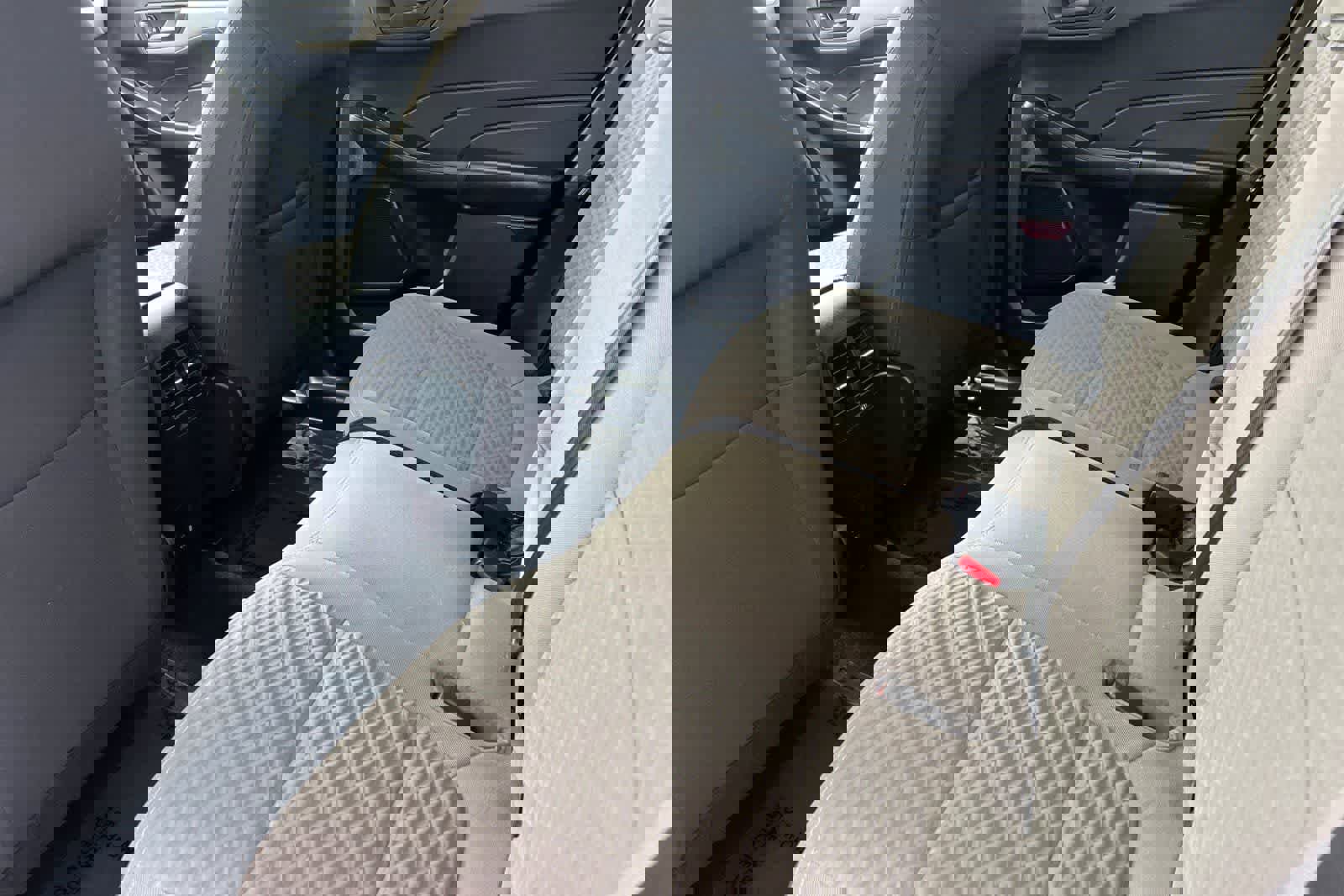 Used 2022 Ford Escape SE w/ Convenience Package image 5