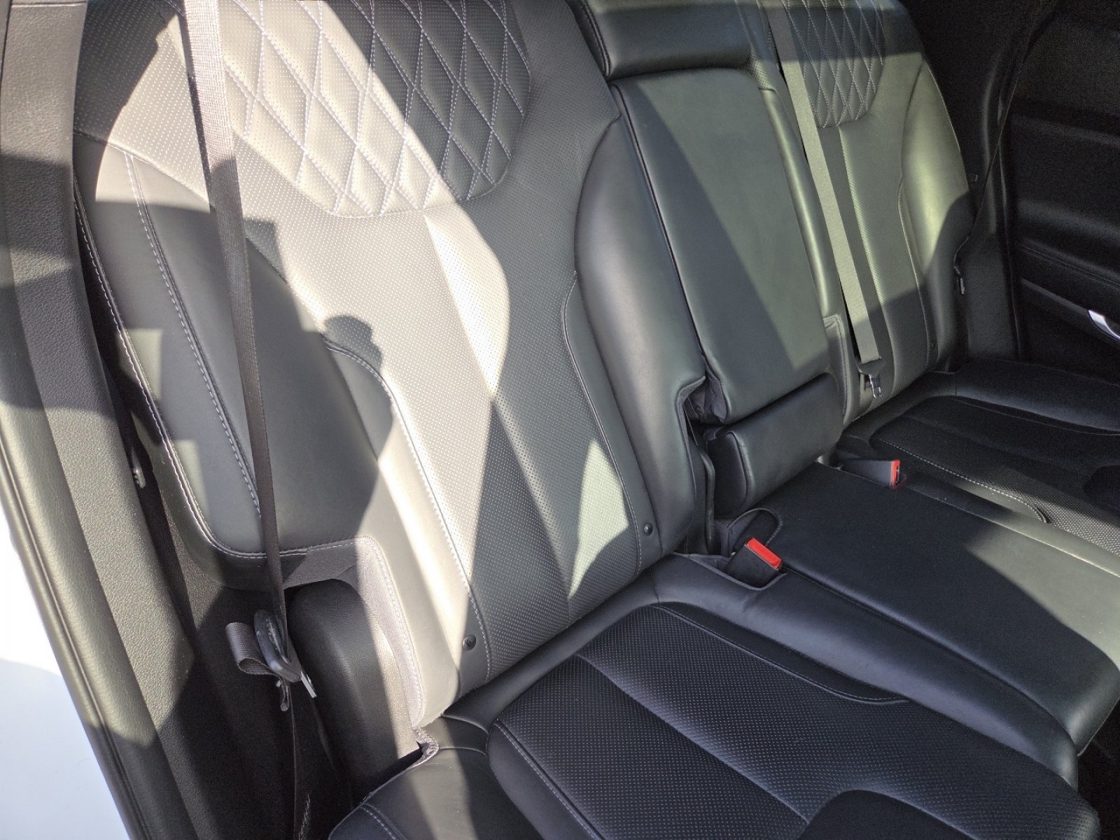 Used 2023 Hyundai Santa Fe Calligraphy w/ Cargo Package AWD/4WD image 30