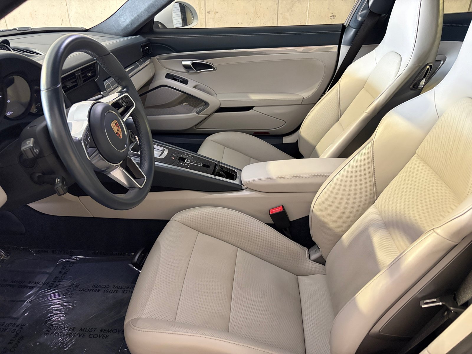 Certified 2019 Porsche 911 Carrera 4S AWD/4WD image 16
