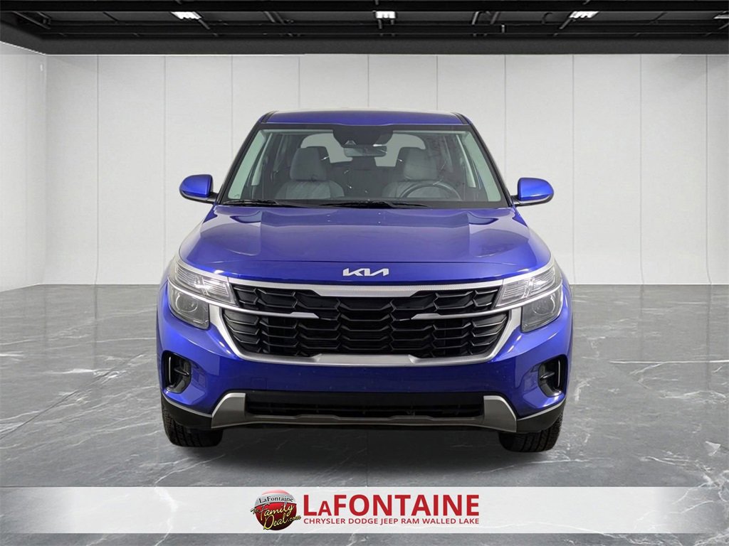 Used 2024 Kia Seltos LX image 8