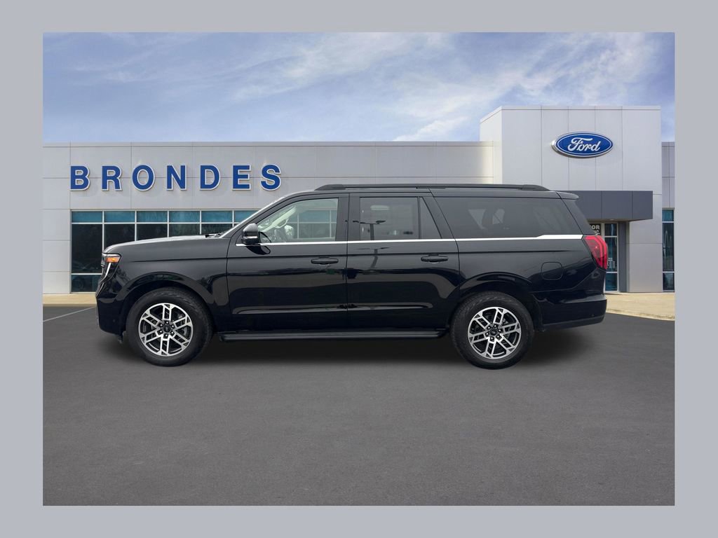 Used 2025 Ford Expedition Max Active AWD/4WD image 1