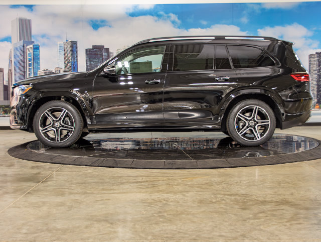 New 2026 Mercedes-Benz GLS 450 4MATIC image 6