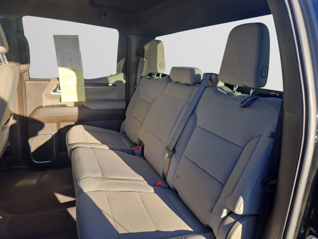 Used 2025 Chevrolet Silverado 1500 LT image 14